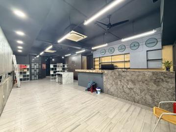 安平永華臨路電梯大地坪百業投資金店面-台南金牌房仲