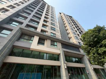 中壢平鎮房仲欣潔 禮昂日式奶油風裝潢兩房車