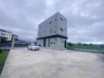 宜蘭房產達人 礁溪四城全新4房農舍~台灣房屋小豬