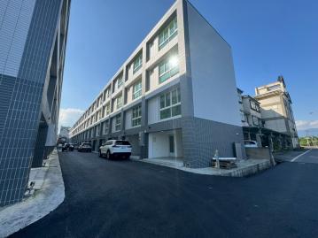 宜蘭房產達人 宜市東區超值全新邊間美墅~台灣房屋小豬