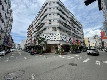 跟著欣哥找好房  角間黃金店面進南屯捷運站
