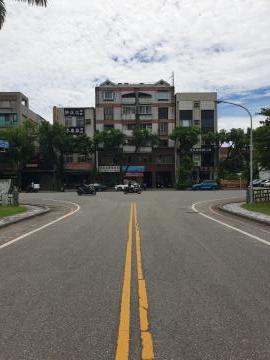 花蓮買房賣房 縣府前面寬型商業區店面