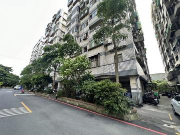 蘆竹房仲先生厚生新紀元低總價美3室