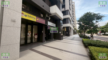 板橋房仲建學 聯上匯翠邊間金店面豪棒棒
