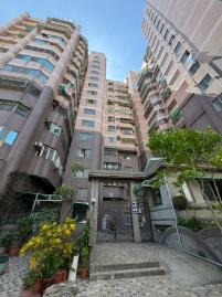台南房仲阿娟 許佩娟 東區低總價次頂樓景觀採光兩房