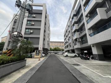 大寮低總價輕屋齡3房雙衛附平車
