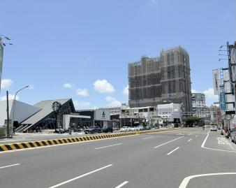 台南旺汪房仲親友專任委託~新光三越小北門星巴克鑫發財超值建地