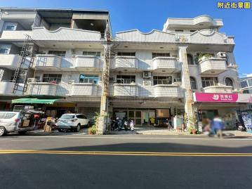  台南旺汪房仲 大港國小8米大面寬大地坪店住