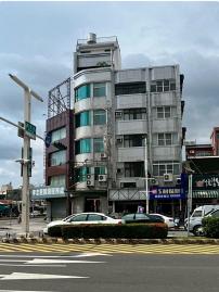 嘉義房仲專家  垂楊路新光三越旁電梯店面