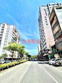 嘉義房仲專家 花開富貴景觀美3房平車