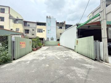 西屯中科買房　台中烏日高鐵特區✨住四方正建地✨6米大面寬✨