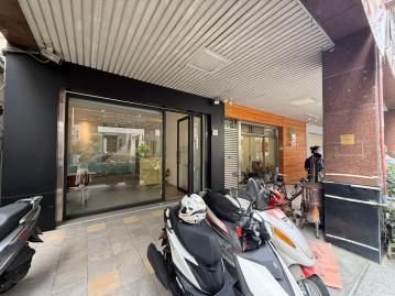 福星公園~店住合一樓店 (櫻花皇邸)