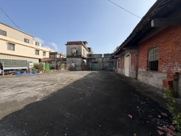 岡山官校#高容積#活巷社區建地~張秀香0956849917房屋土地