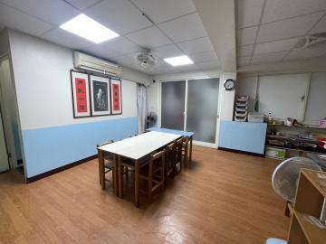 桃園房產網雅珍 後站名人皇宮大面寬店住