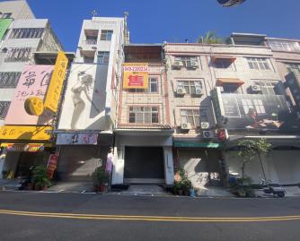 南投市區正民族路朝南黃金透天店面
