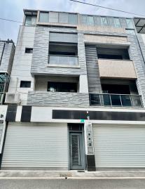 烏日買屋 高鐵好藝墅2透天大室內車庫屋況佳