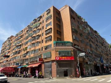 烏日買屋 嶺東科大旁大面寬1+2樓店住合一樓店