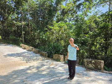 台中買屋賣房鹿谷秀峰農場旁坪子頂段建地農林土地王劉志忠