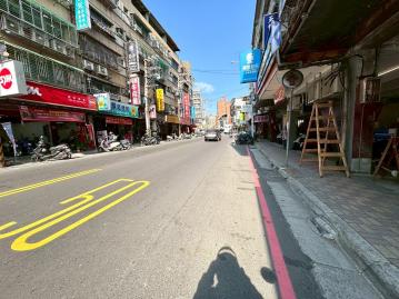 泰山房屋明志國小黃金店面
