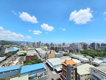 北部土地廠房房屋  八里第一綻｜高樓景觀2房＋平車 |發發發