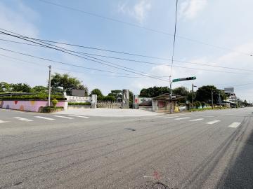 建築線免煩惱 名崗國小旁乙建