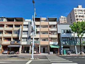 李員外土地專家鼎力商圈/金獅湖市場旁/全屋翻新電梯透天店面
